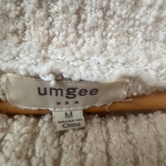 Umgee Cozy Cowl Neck Sweater with Bell Sleeves - Picture 6 of 7